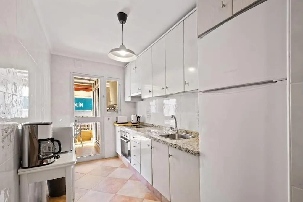 Fuengirola Plein Centre, 100 M De La Plage ! Apartment